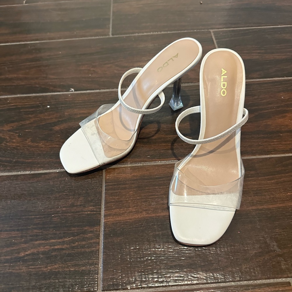 Open-toed, heeled sandal